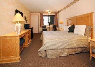 Econo Lodge Inn & Suites Kalispell - Glacier National Park Gateway Eksteriør billede