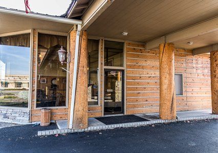 Econo Lodge Inn & Suites Kalispell - Glacier National Park Gateway Eksteriør billede