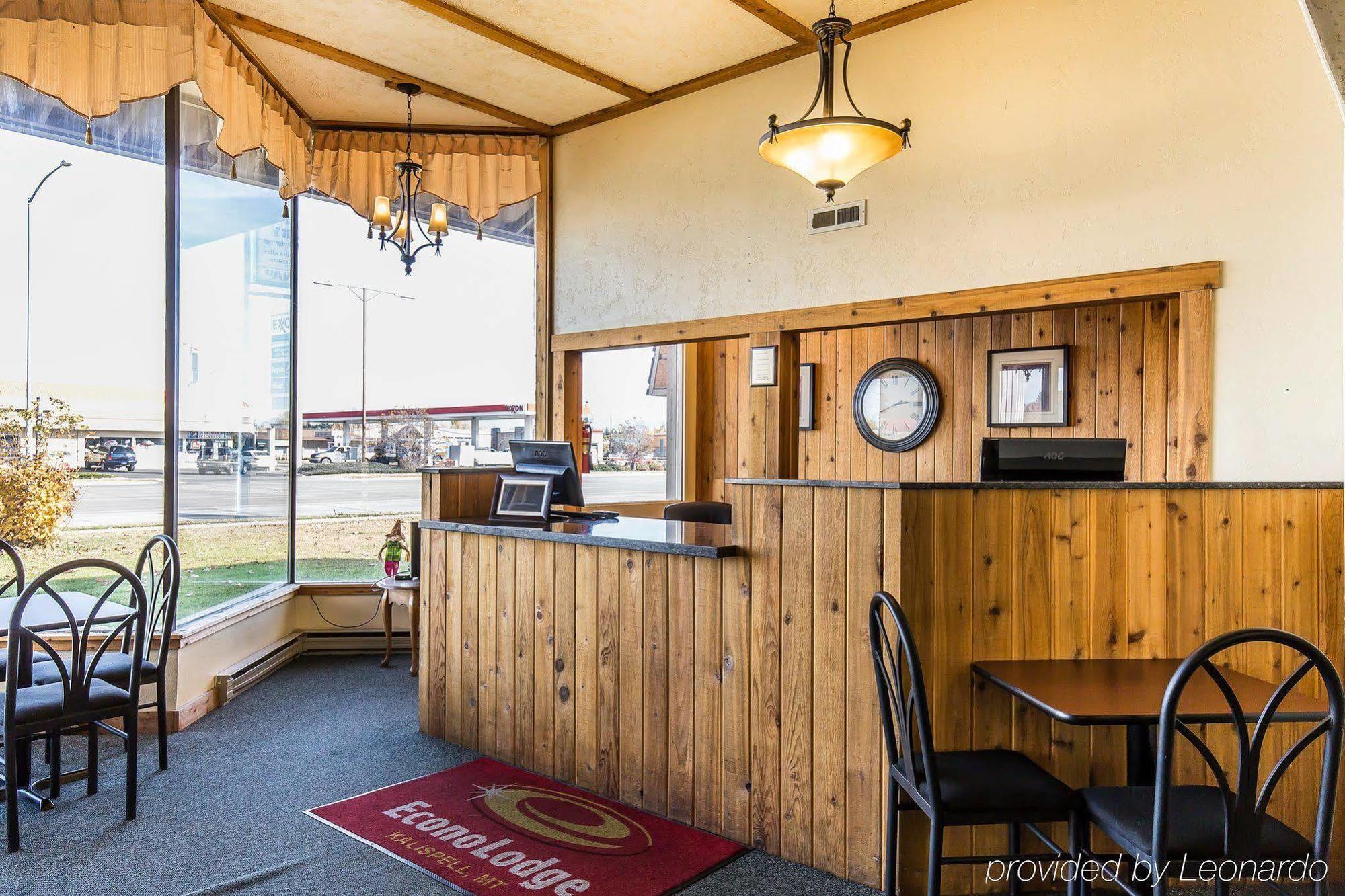Econo Lodge Inn & Suites Kalispell - Glacier National Park Gateway Eksteriør billede